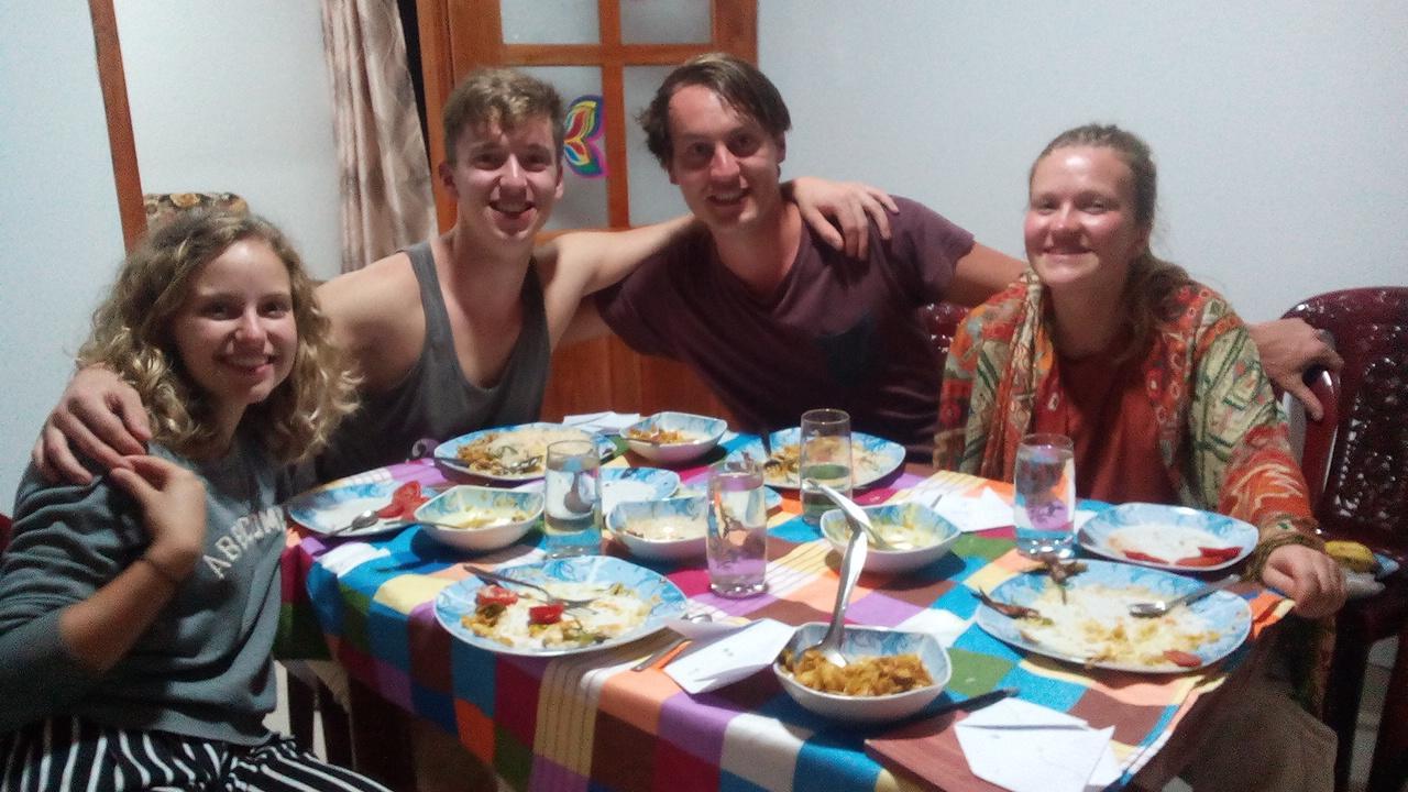 Milan Home Stay Ella Buitenkant foto